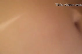 سكس خلع المﻷبس ونيك