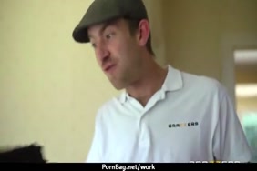 Xnxx عنف ناضجات