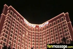 وحدة بتنيك وحدة سكس