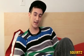 رجل عنده زبين