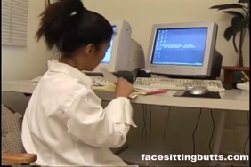 كيف احمل مقاطع سكس مجانا