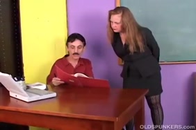 اطول شعر كس بالعالم
