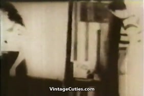 سكس نيك مواخرات كبيره بيضاء