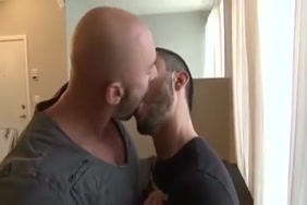 صور رجل يلحس لبن كس