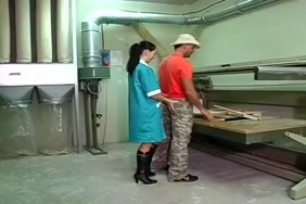 سكس ام مرهقا مع ابنها