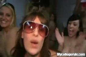 صور بوس ومص بزاز xnxx