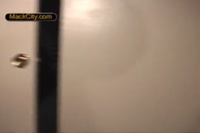 Xnxxx شاب ينيك امه