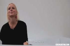 سكس خولات بملابس حريمى مع زوجاتهم