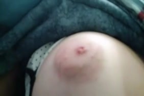 سكس امرأه تخرا في فم رجل