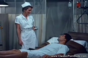 نيك كلاب حيوانات معه بنات