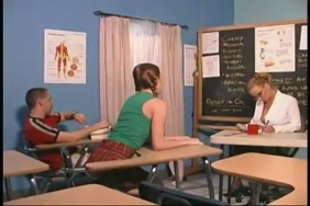 Www nxxxx video mp 4