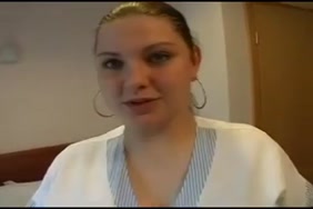 نيك اوربي عملاق وخروج البولxxx