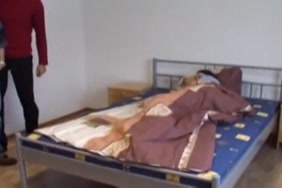 زنجى ينيك امراة امام زوجها