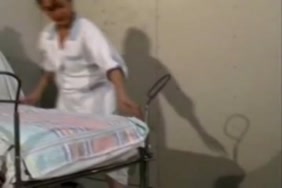 صوركس جاي ضهره