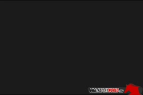 برنو عربي السن 17 سنه