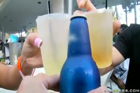 سكس.امهات مع.ابناهن
