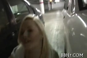 سكس فرنسي مع مص القضيب