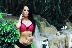 سكس حصان ينط علي امراة